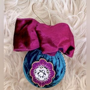 Handmade Velvet Christmas Ornaments, with Rhinestones. Color can made to order.